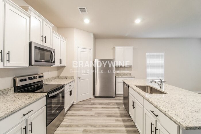 Building Photo - 238 Limestone Cir