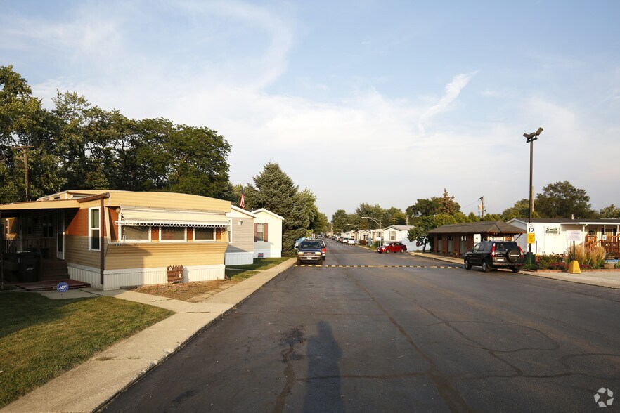Smith Mobile Home Park 14115 Western Ave Blue Island IL 60406