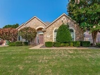 Building Photo - 2945 Silvercrest Ln