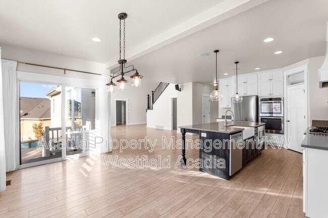 Building Photo - 1457 S Canyon View Dr