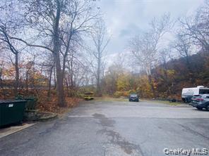 Building Photo - 5 Old State Rd