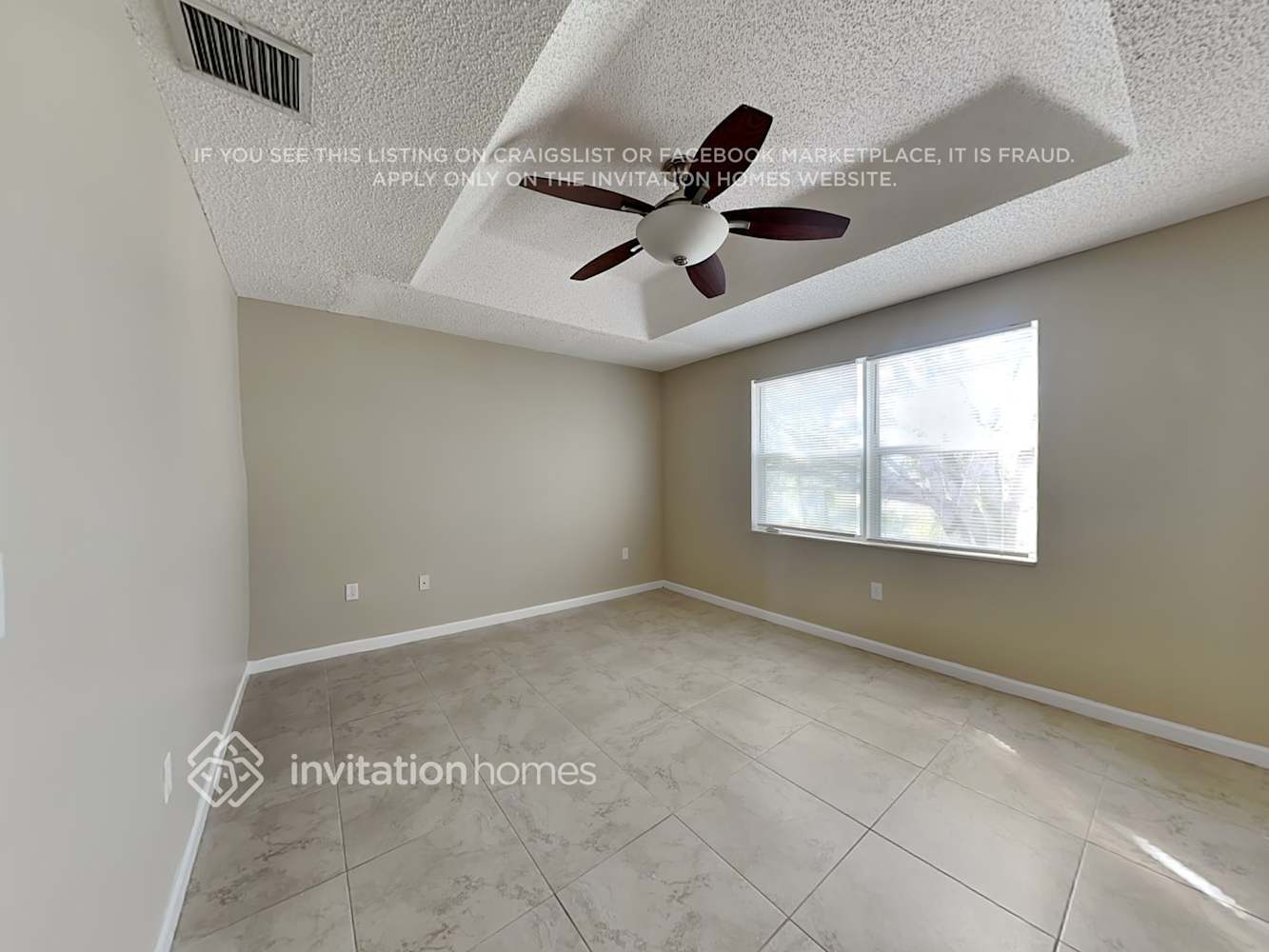 Building Photo - 4720 SW 163rd Ave