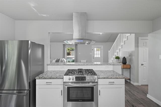 Building Photo - 4004 Willow Run Dr