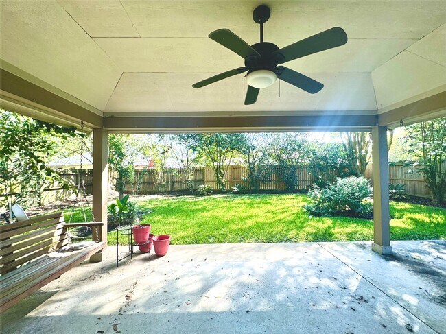 Building Photo - 310 Knoll Forest Dr