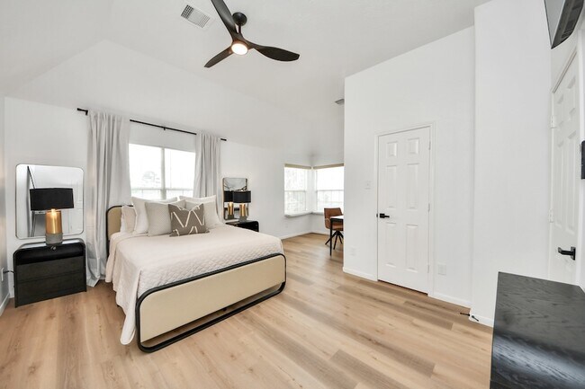 Building Photo - 8919 Windfern Trace Dr