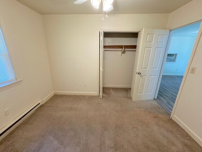 Building Photo - COME MEET YOUR NEW HOME!!!