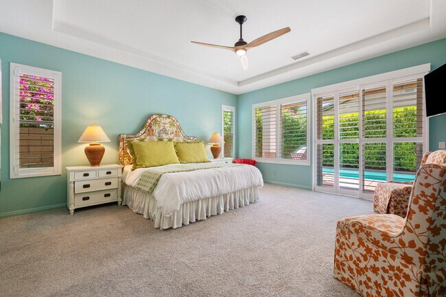 Building Photo - 61185 Soaptree Dr