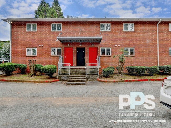 Building Photo - 235 Lampkin St NE