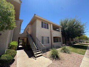 Building Photo - Cozy Condo in Ahwatukee