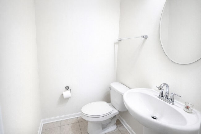 Building Photo - 3463 Bradbury Cir