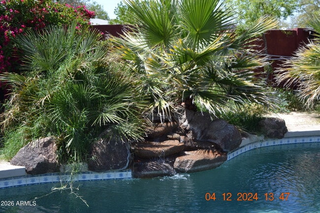 Building Photo - 658 S Palo Verde Dr