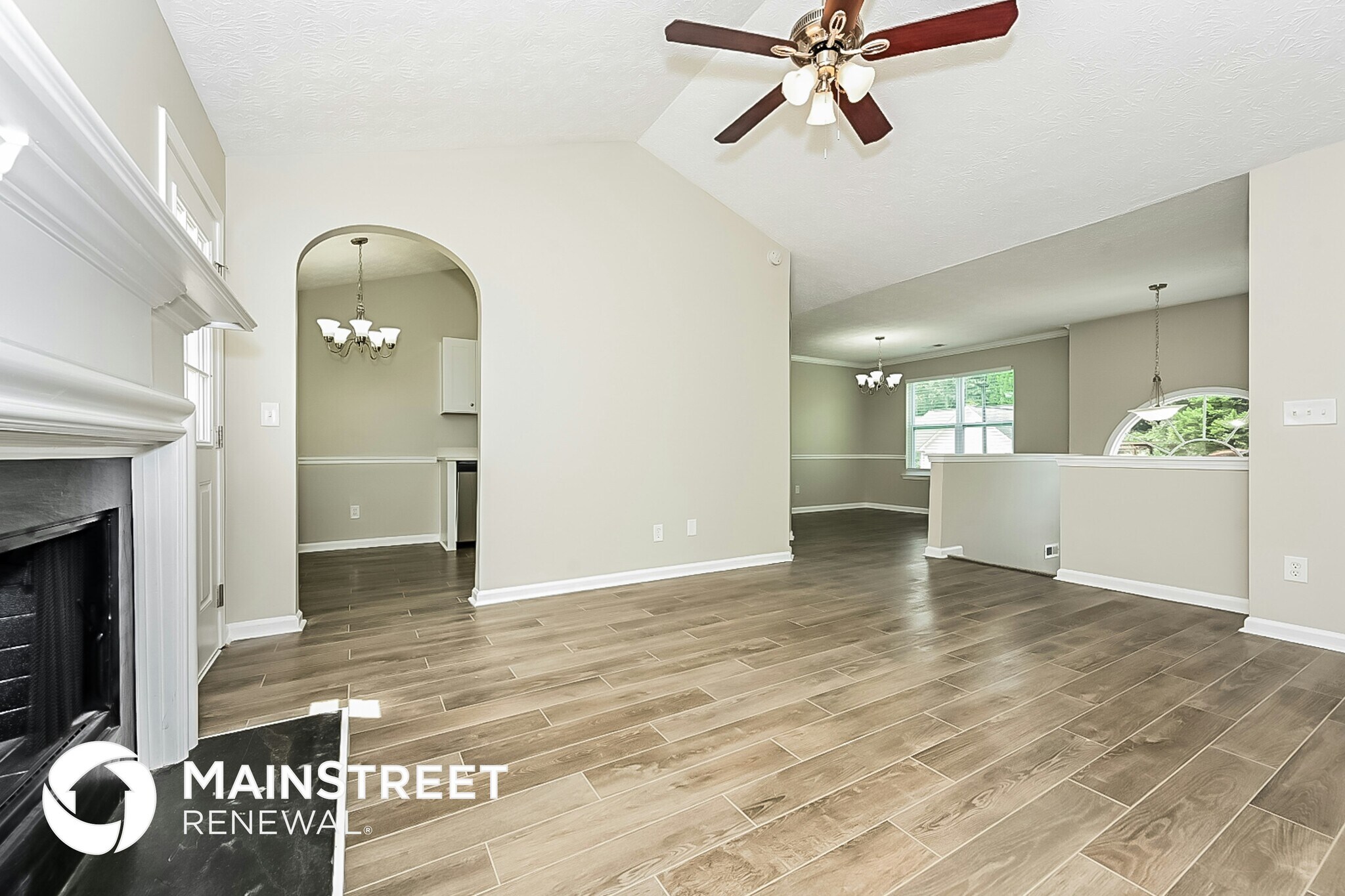 Building Photo - 350 Summer Hill Cir