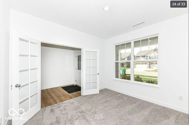 Building Photo - 5155 Summerton St