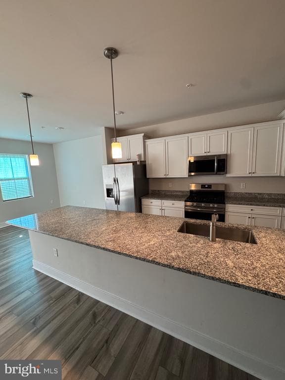 Building Photo - 4151 Skipton Pl