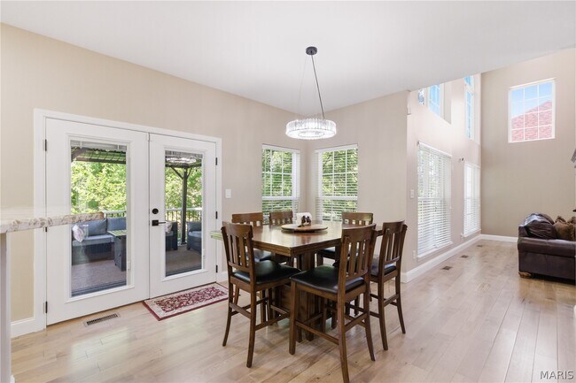 Building Photo - 307 Calliope Pl