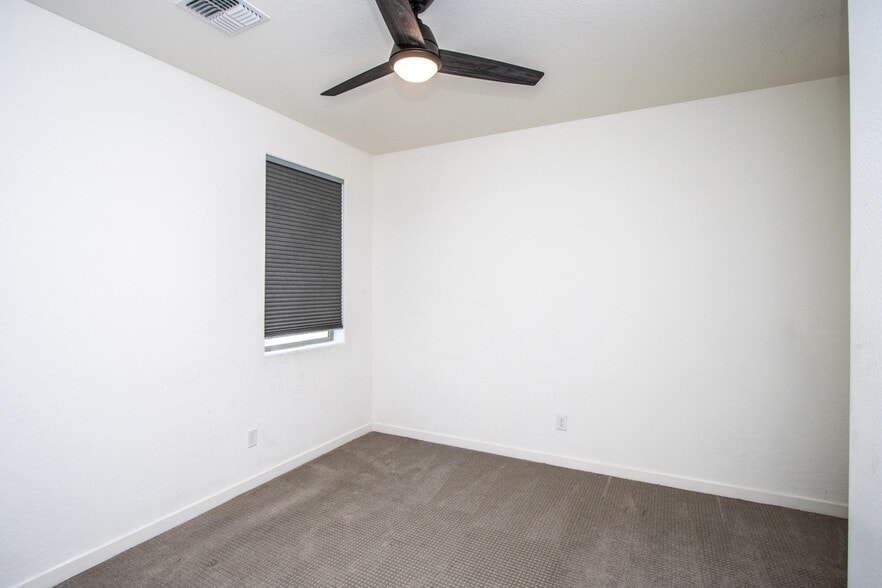 2nd Floor, Bedroom 3 - 300 N Gila Springs Blvd