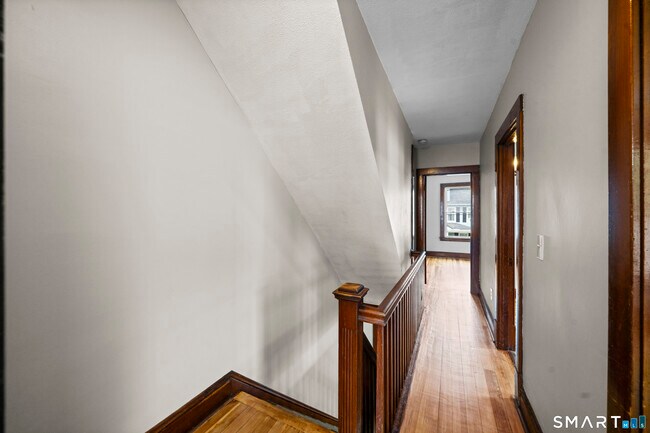 Building Photo - 44 Bigelow Ave