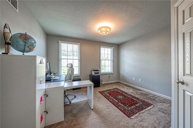 Building Photo - 332 Marshall Heights Dr