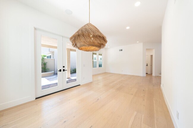 Building Photo - 1620 Arch Bay Dr