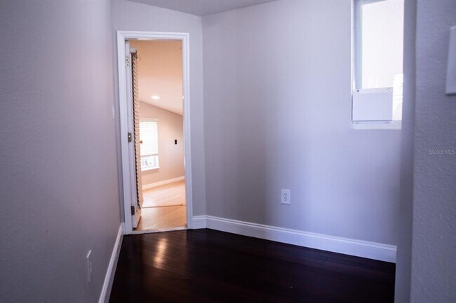 Building Photo - 9768 Bay Vista Estates Blvd