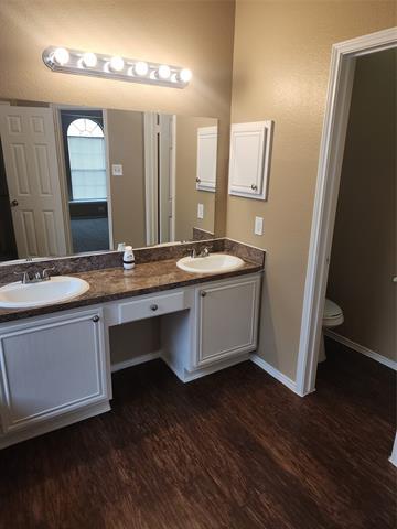 Building Photo - 2917 Clovermeadow Dr