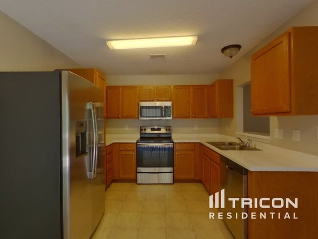 Building Photo - 308 Foxport Dr