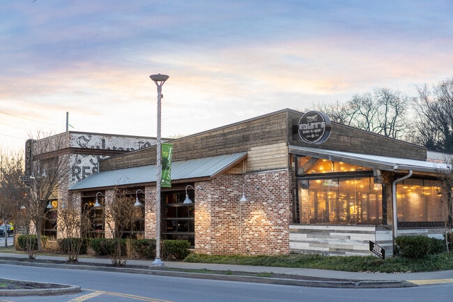 Building Photo - 414 Normandy Cir