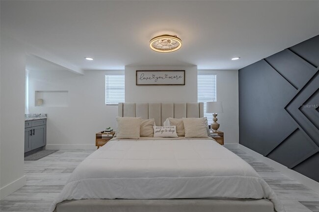 Building Photo - 23700 Lake Hills Dr