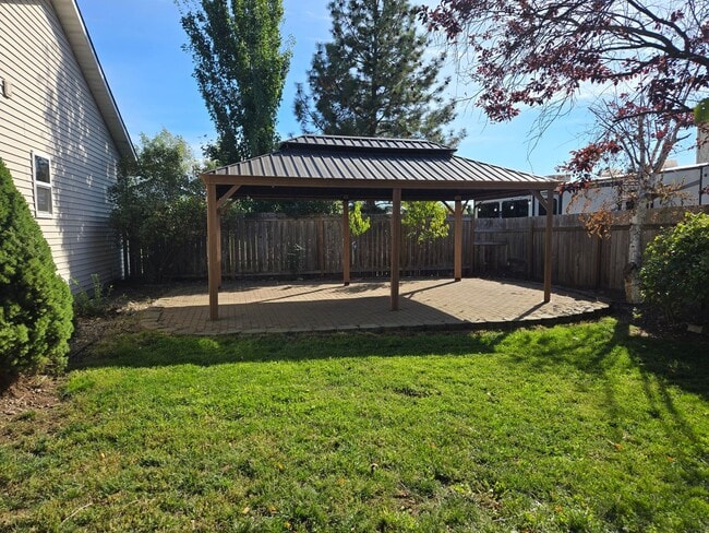 Building Photo - Charming 3-Bedroom Home with RV Parking & Spacious Backyard in Rathdrum