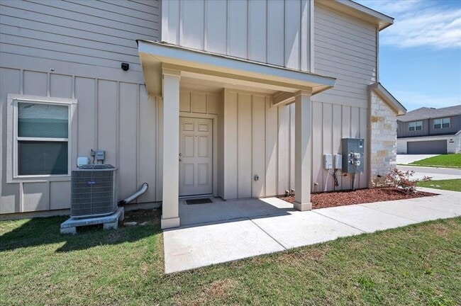 Building Photo - 1204 Garland Rd