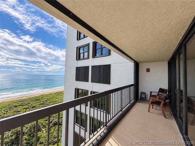 Building Photo - 3100 N Hwy A1A