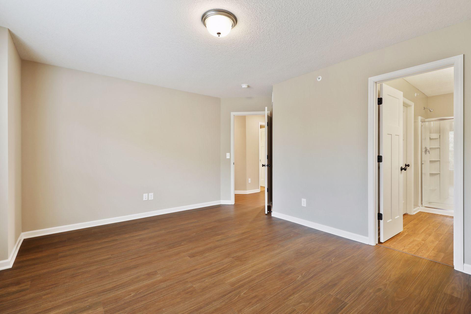 Building Photo - 6532 Joliet Ave S