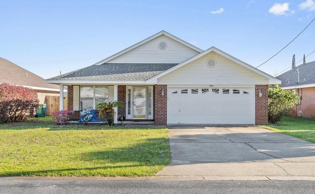 Primary Photo - 767 Pearl Sand Dr