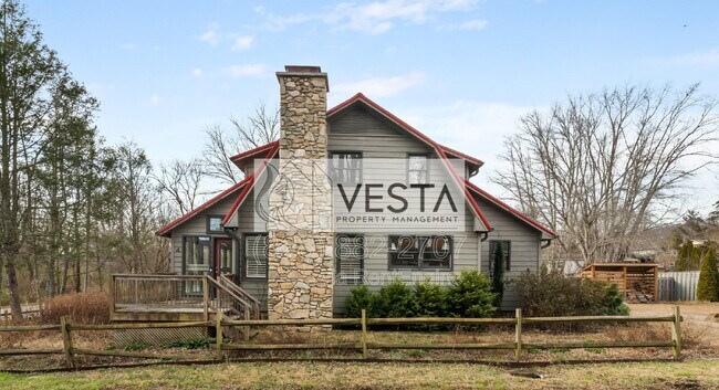 Building Photo - 4 Riddle Rd