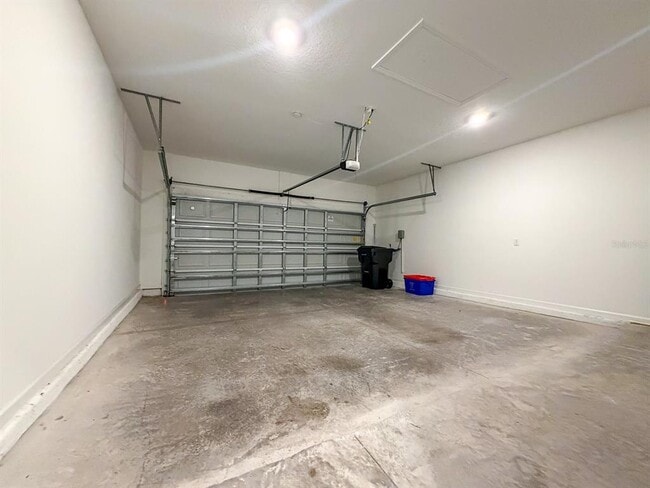 Building Photo - 2258 NW 89th Wy