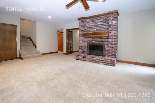 Building Photo - 11956 Farley-