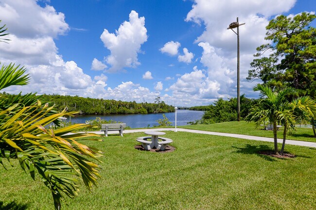 Building Photo - 2504 SE Anchorage Cove