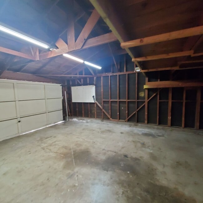 Building Photo - Classic 3bd/2ba single story in Livermore ...