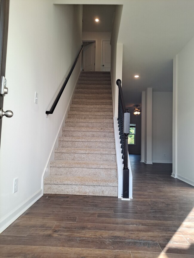Building Photo - 12032 Sweet Almond Ln