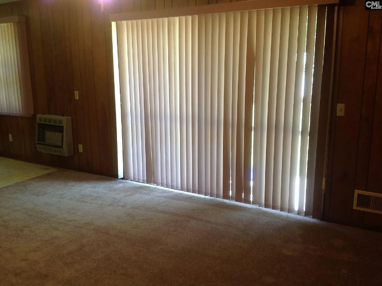 Building Photo - 612 Piney Woods Rd