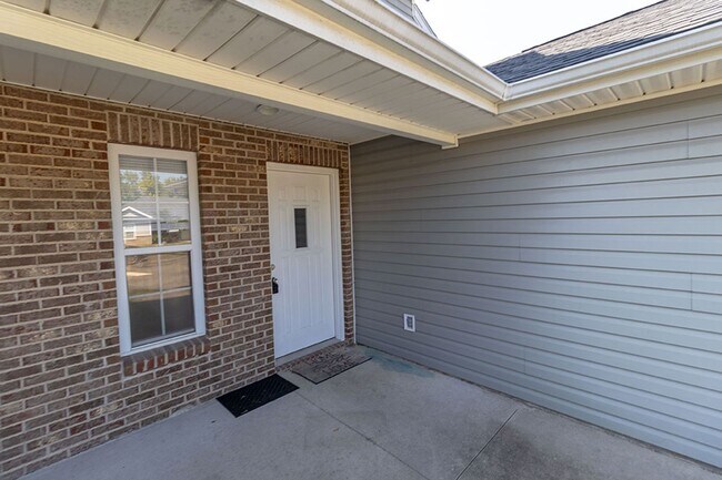 Building Photo - 4700 Dehaven Dr