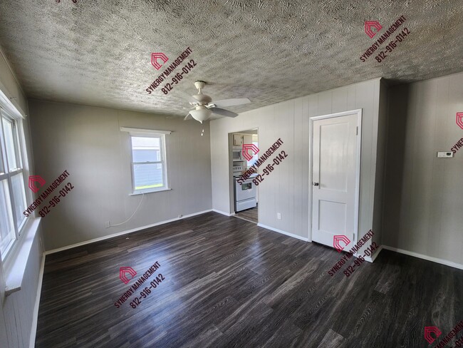 Building Photo - 2051 Covert Ave