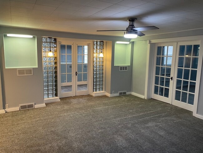 Living Room - 2035 S 50th St