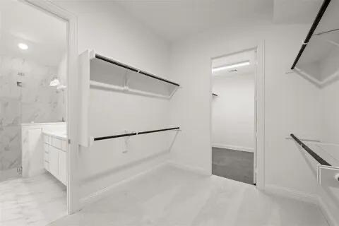 Building Photo - 216 Onyx Dr