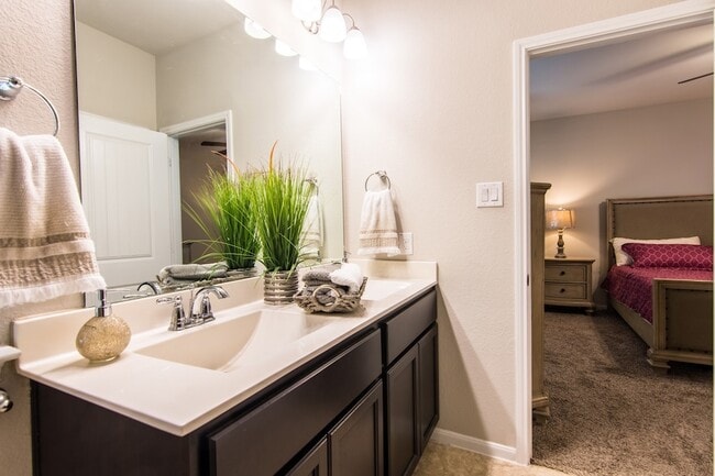 Building Photo - 3311 Rainflower Springs Ln