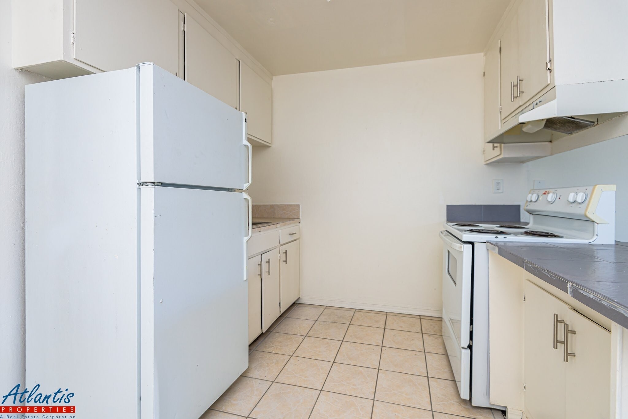 Building Photo - 439 S 4th St