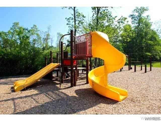 Building Photo - 30 Opal Ct