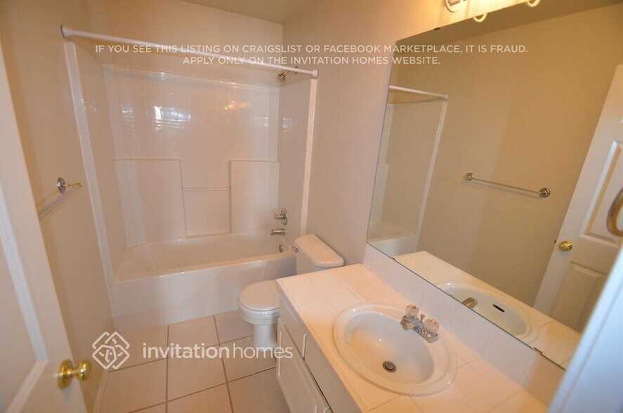Building Photo - 22510 44th Ave Ct E