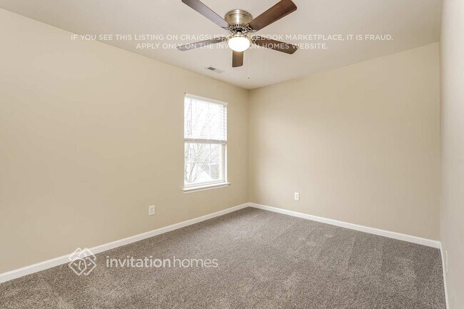 Building Photo - 849 Hedgepath Terrace