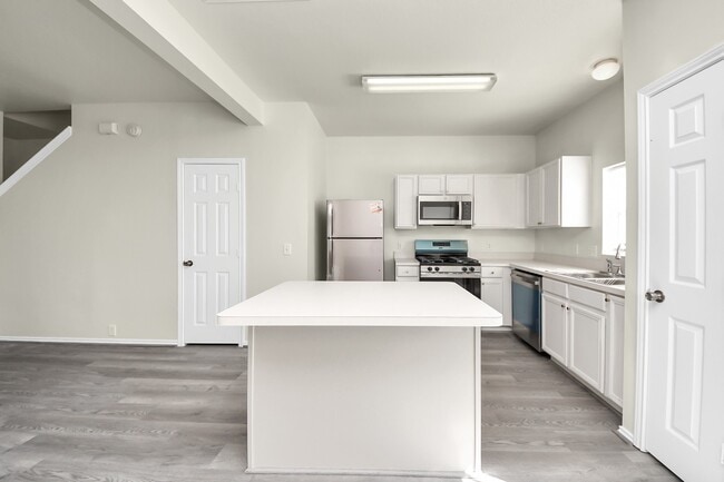 Building Photo - 2034 Rustling Trees Way